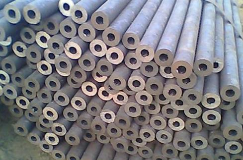 山東小口徑厚壁無(wú)縫鋼管
